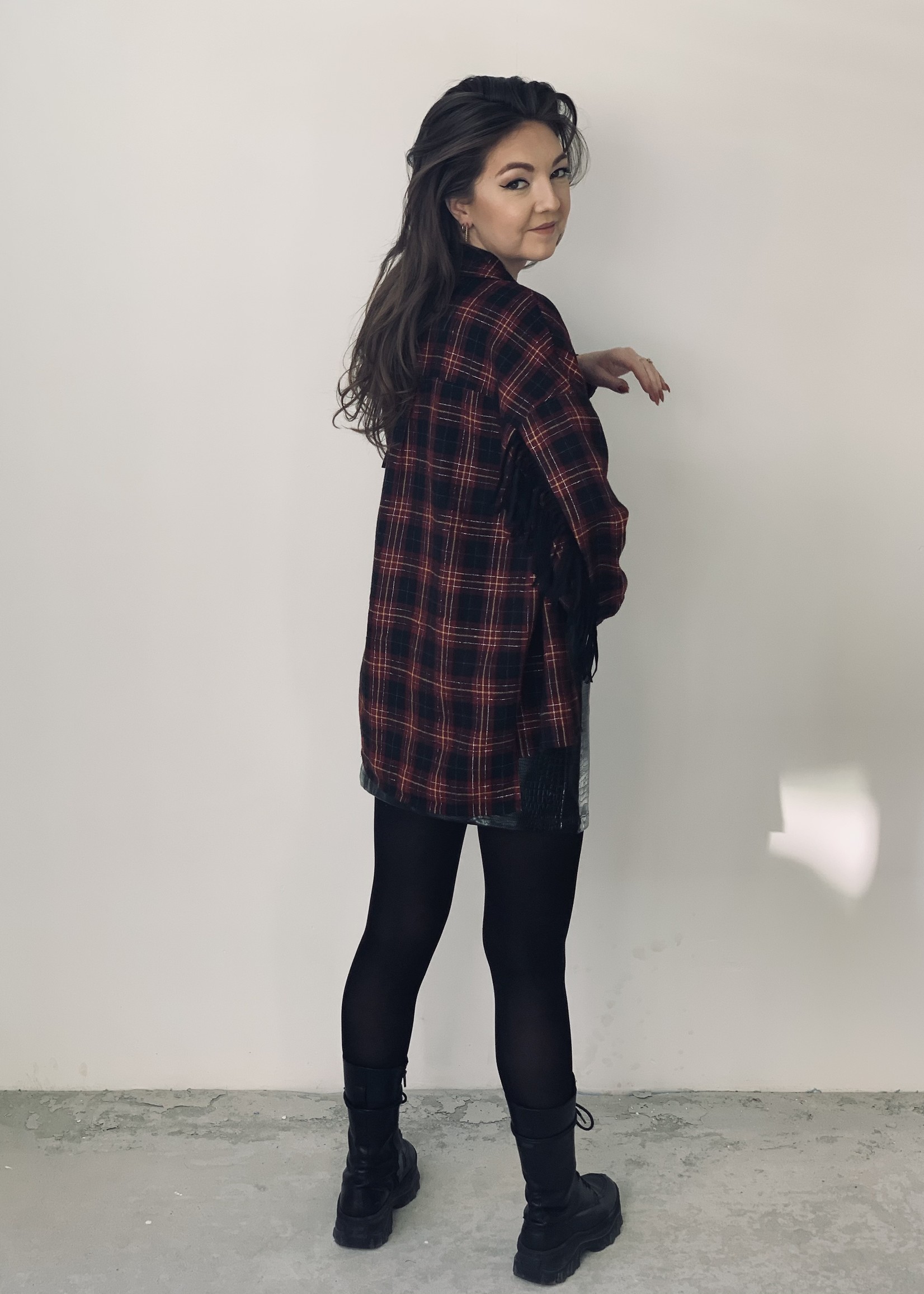 Moon Small Check Blouse Black and Red