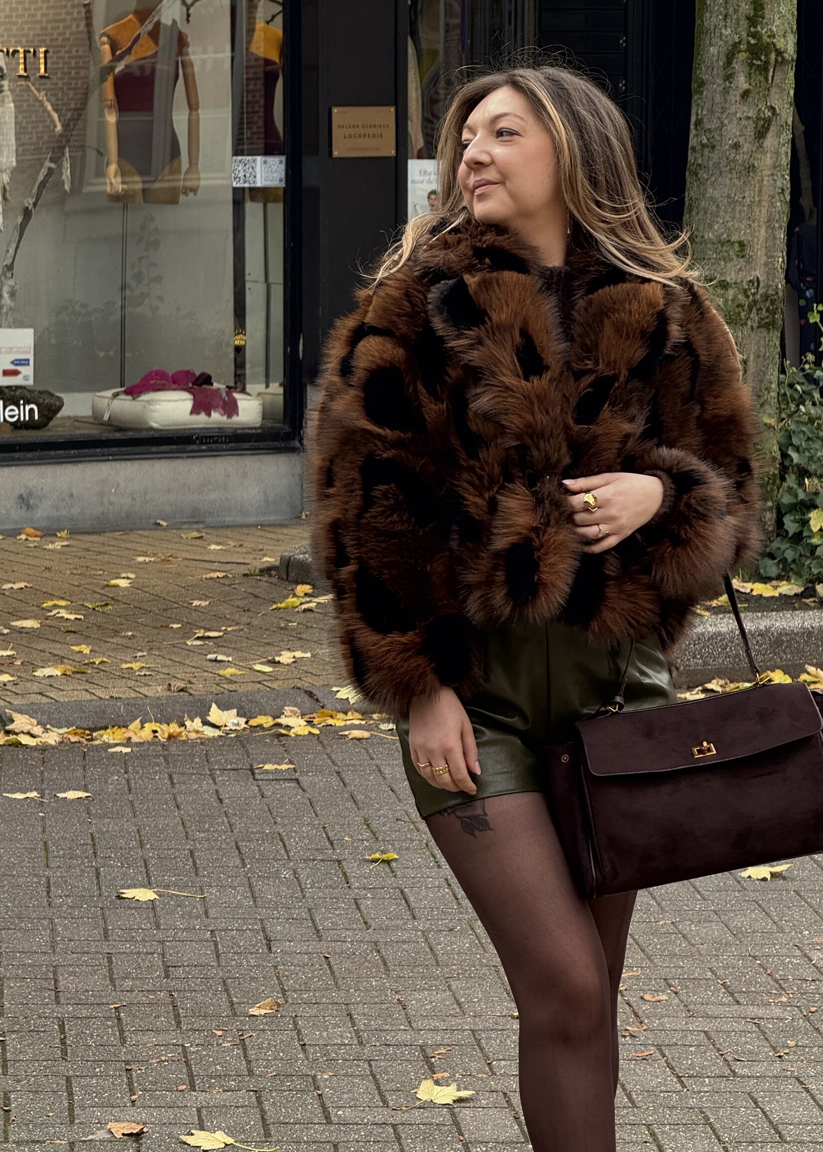 Amelie faux fur - Camel/Black TU