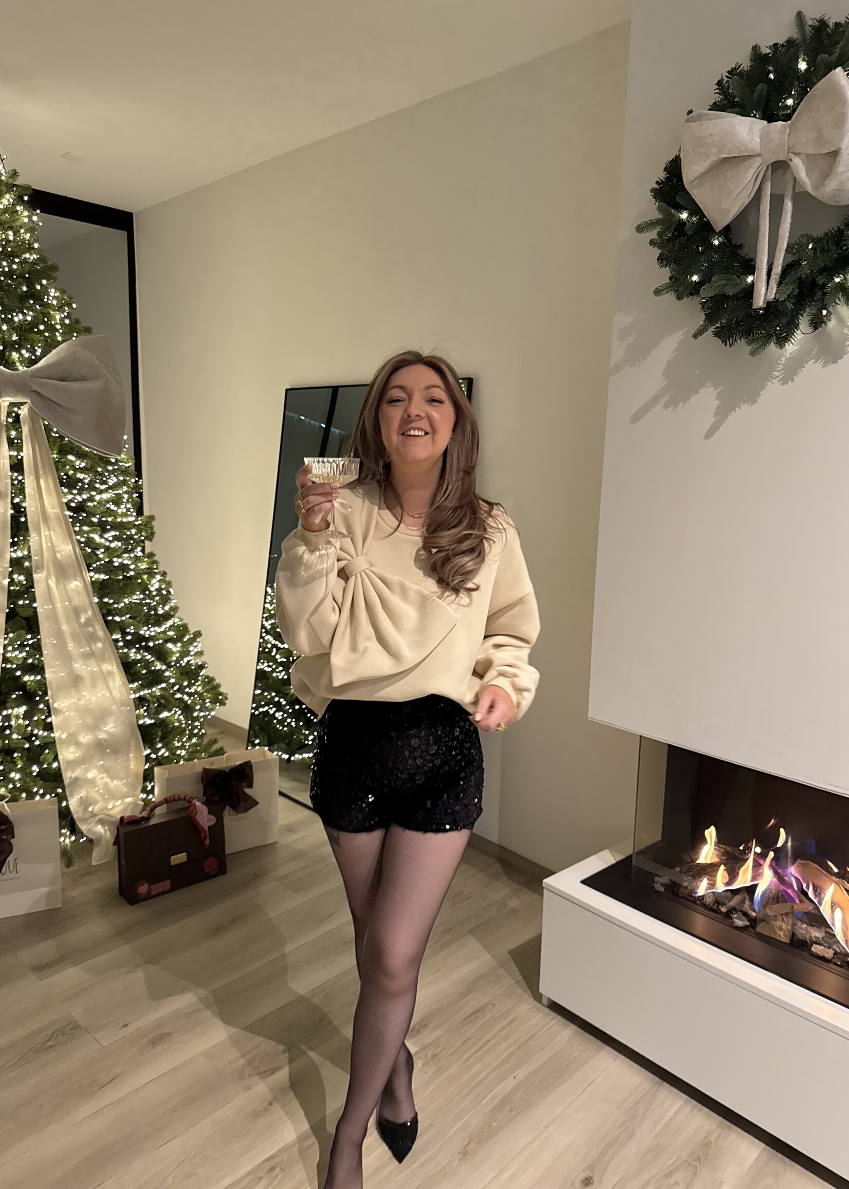 Bow sweater - Beige TU