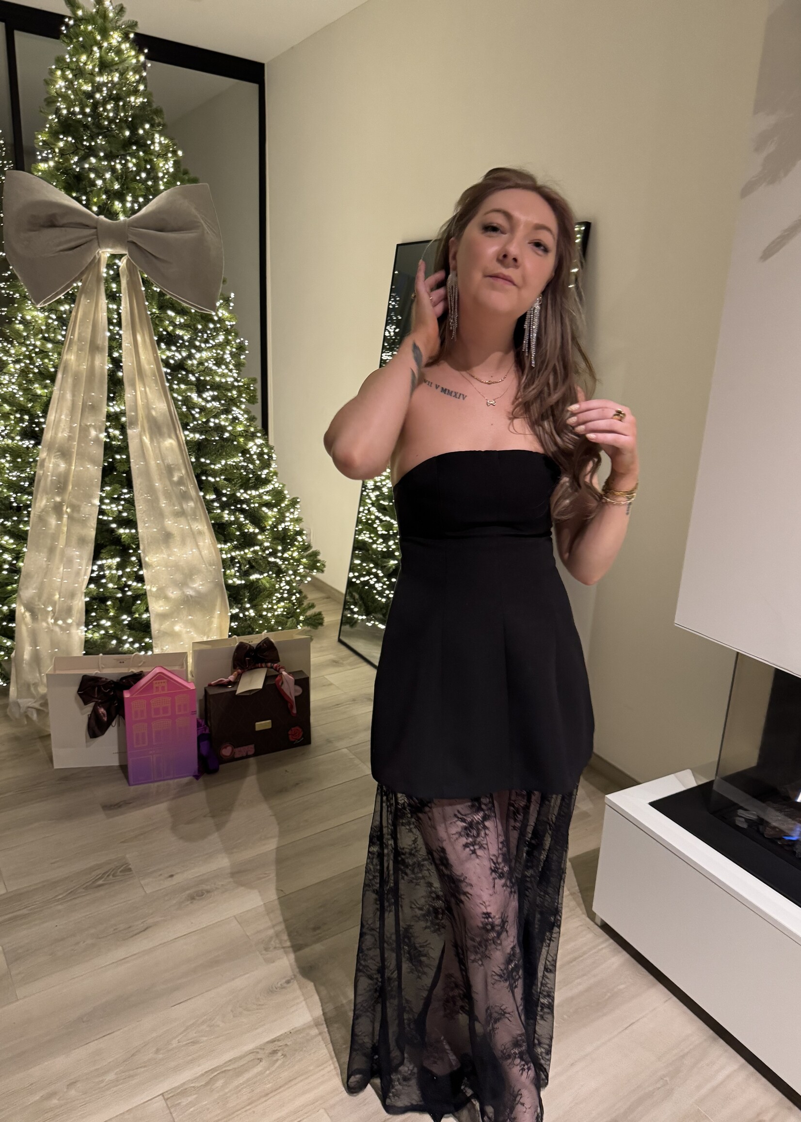 Darling dress with lace - Black