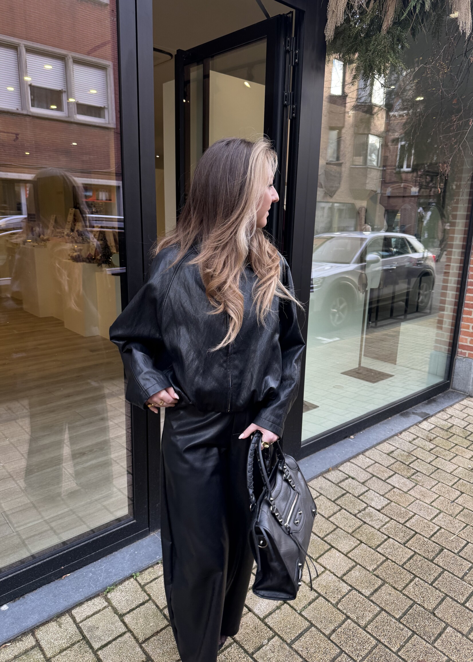 Azora Jacket - Black