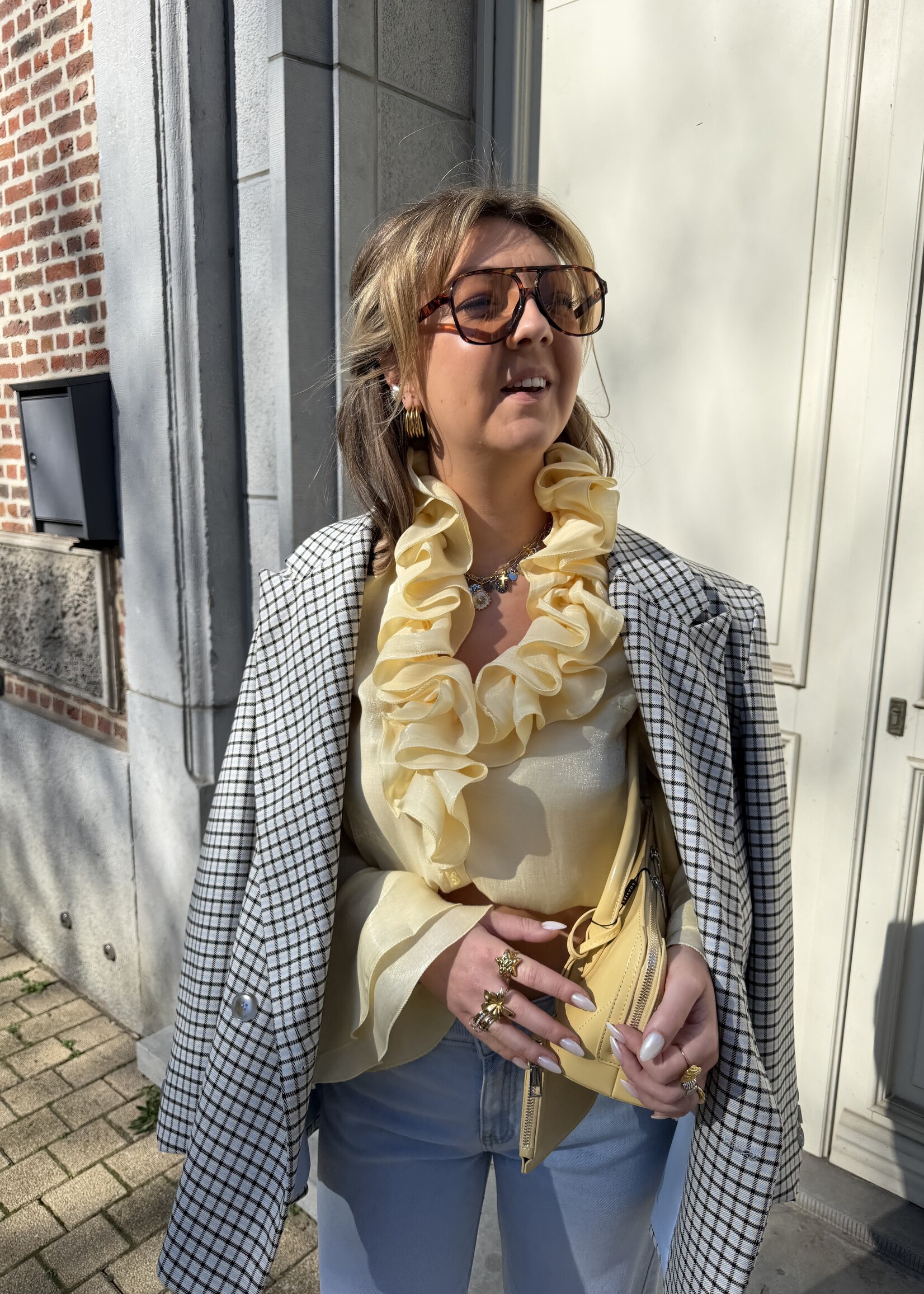 Marta ruffel blouse - Light yellow