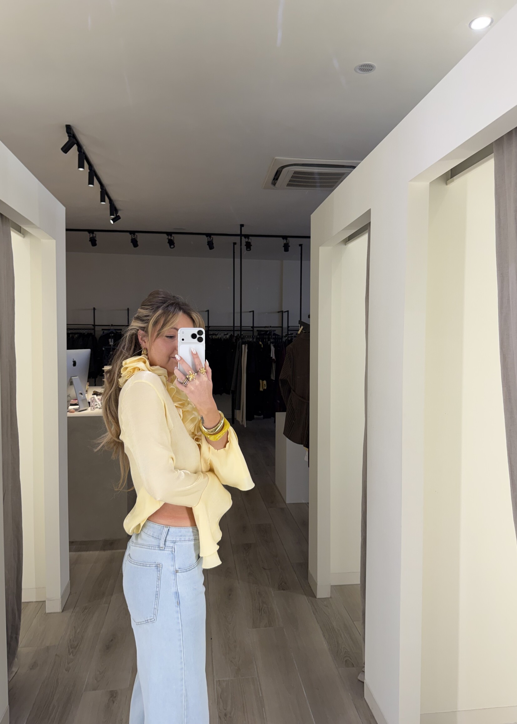 Marta ruffel blouse - Light yellow