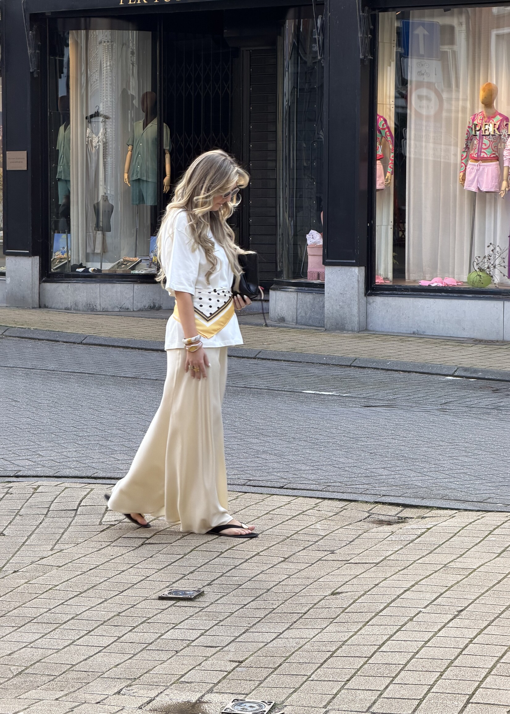 Aliya satin skirt - Beige SIZE M/L