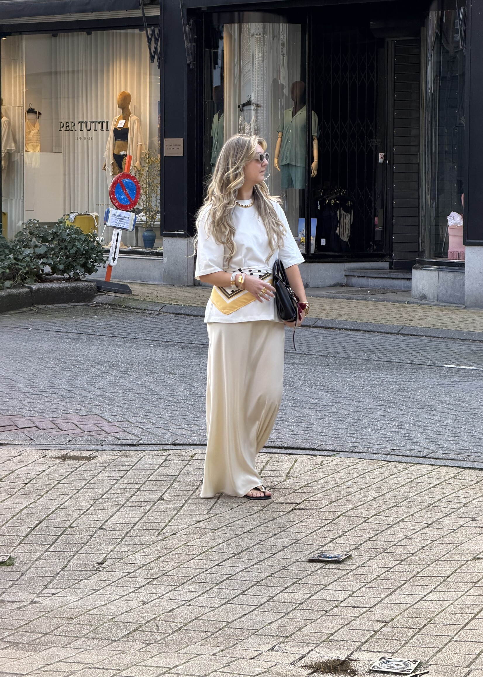 Aliya satin skirt - Beige SIZE M/L