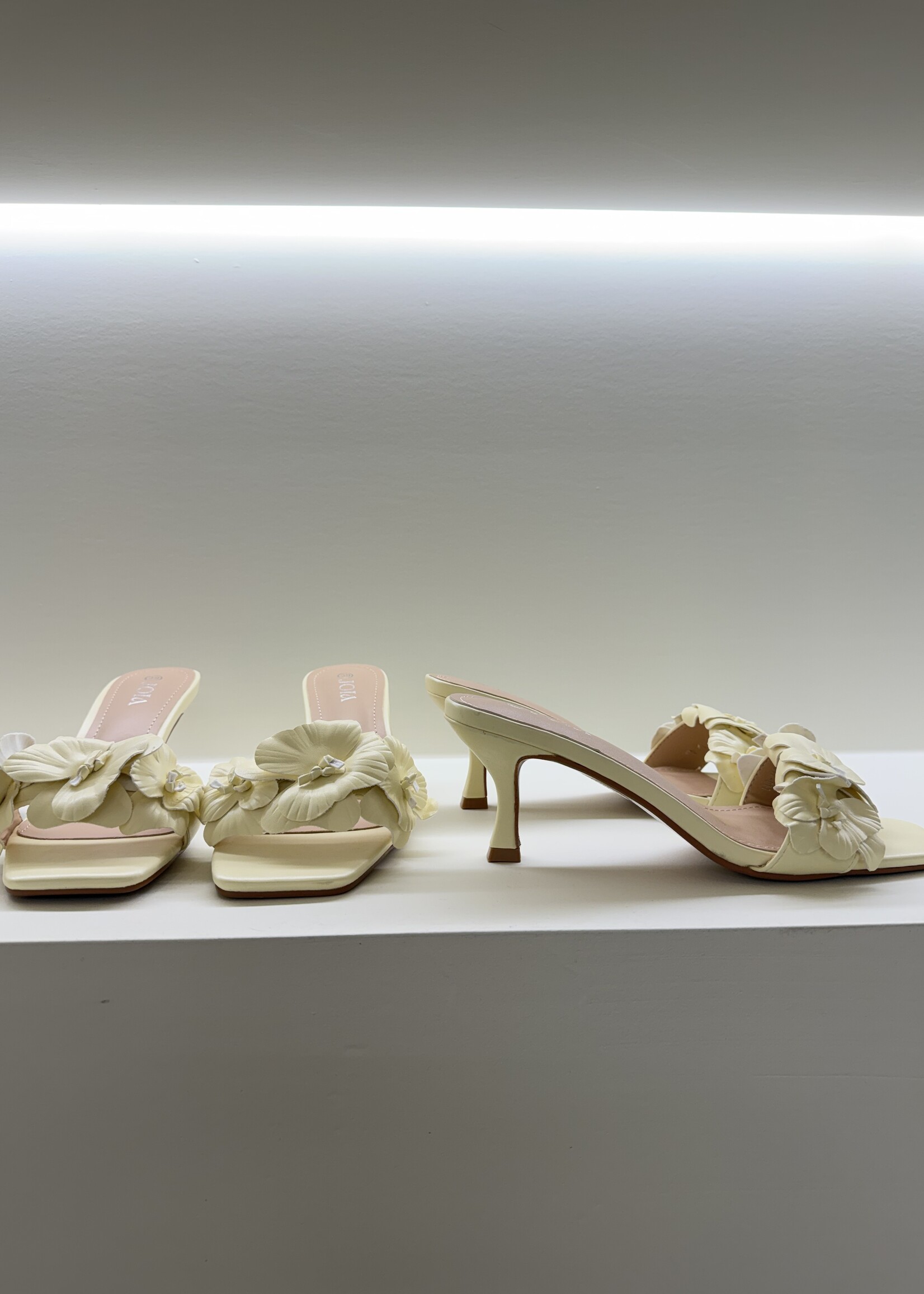 Flora kitten heels - Light yellow SIZE 39