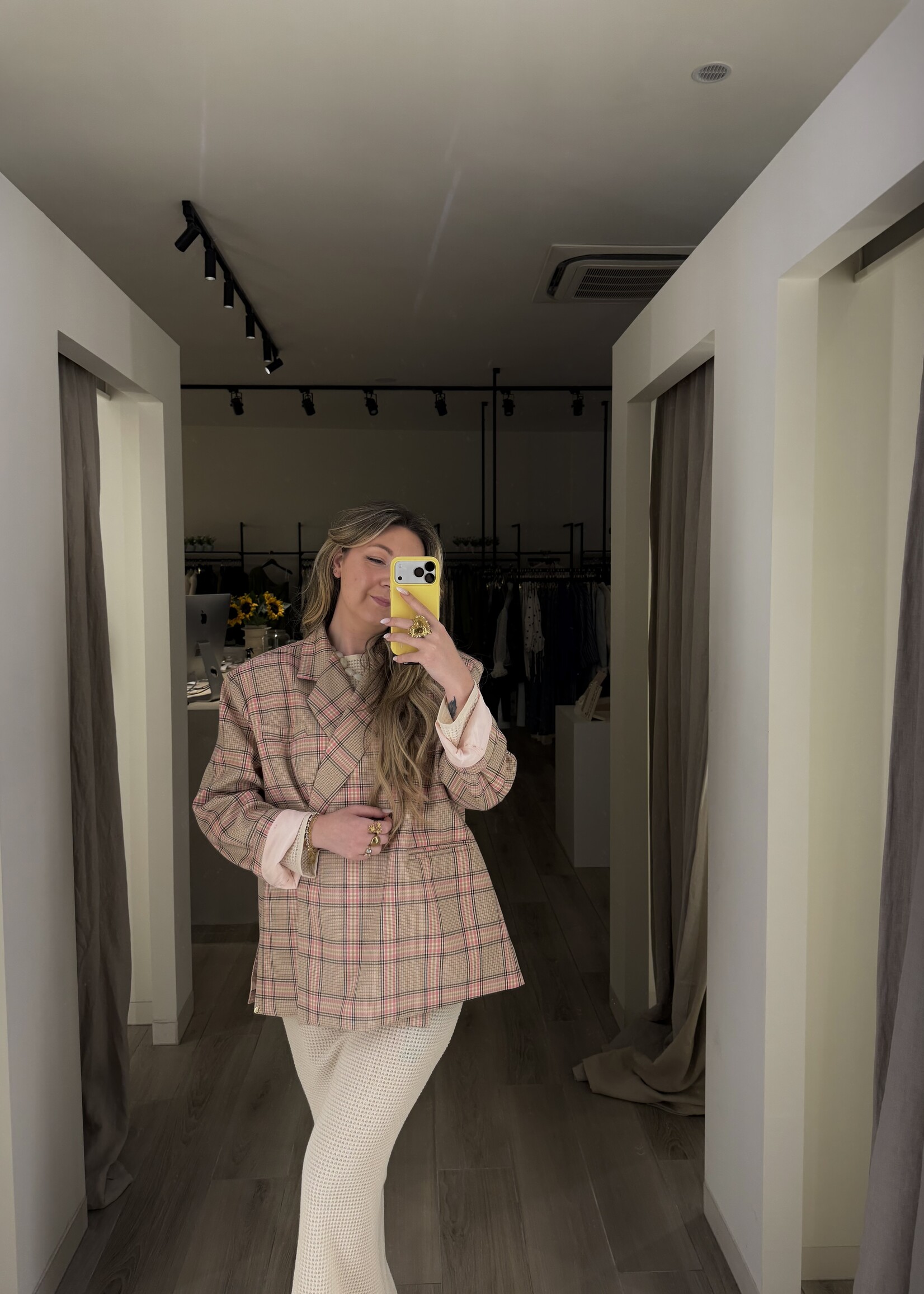 Yasmin oversized signature check blazer - Pink/Beige TU