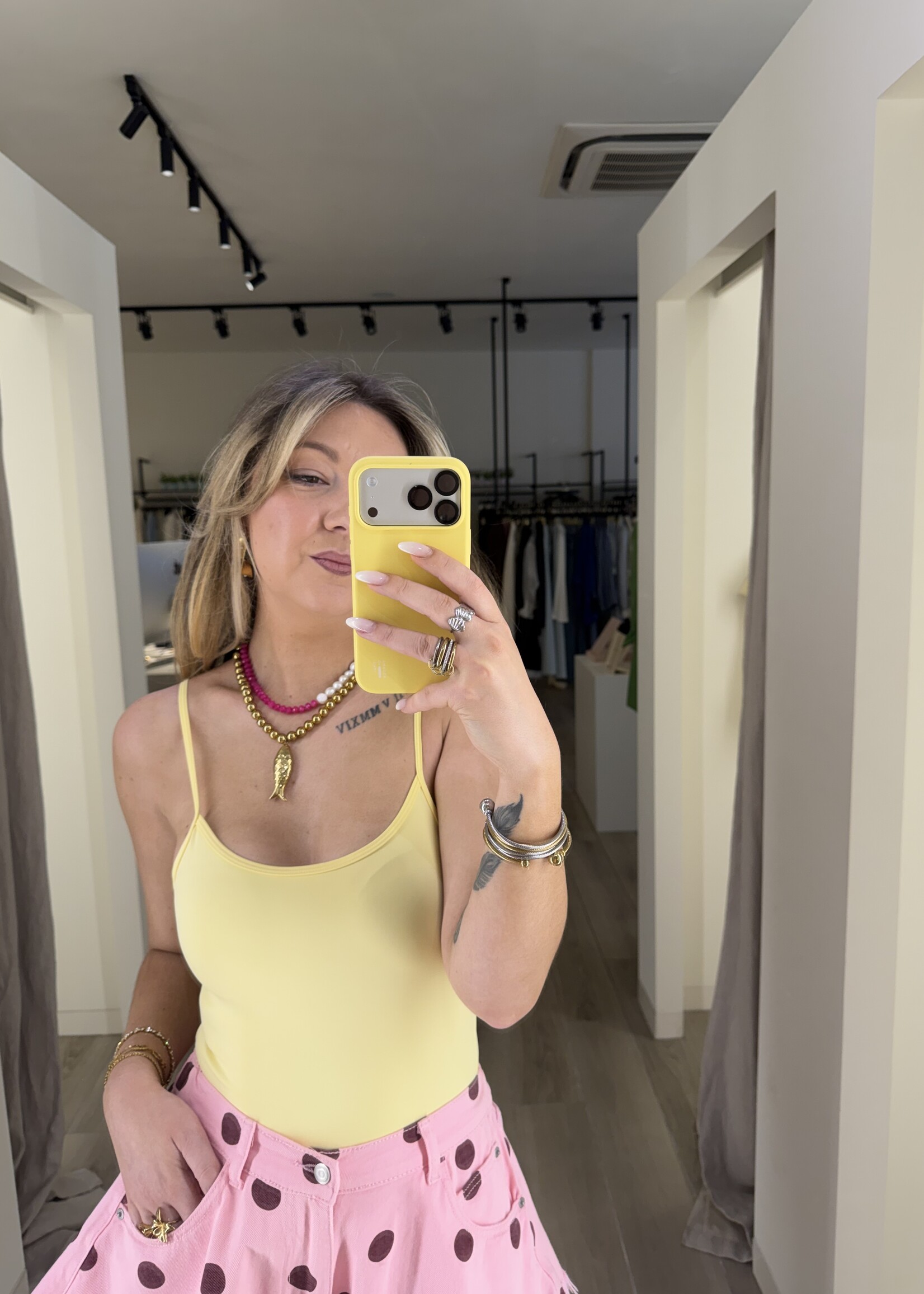Fie body - Yellow