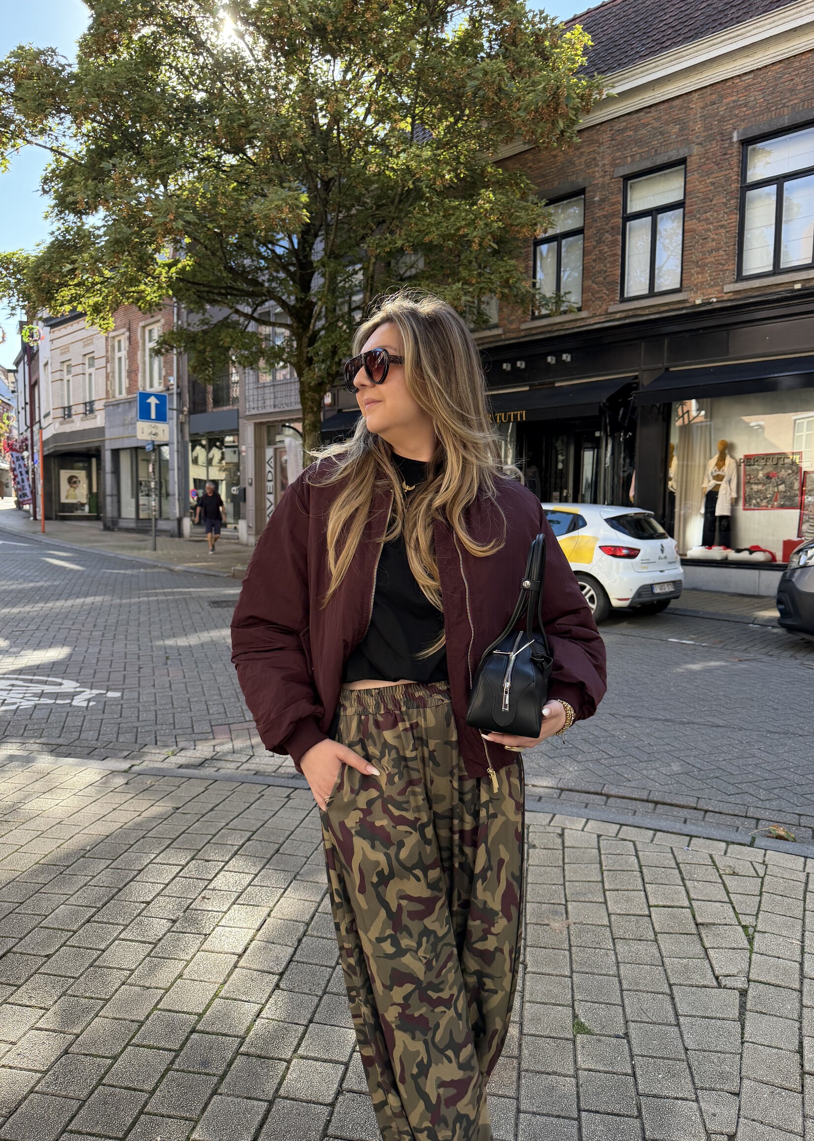 Lina Bomber | Mulberry Wine