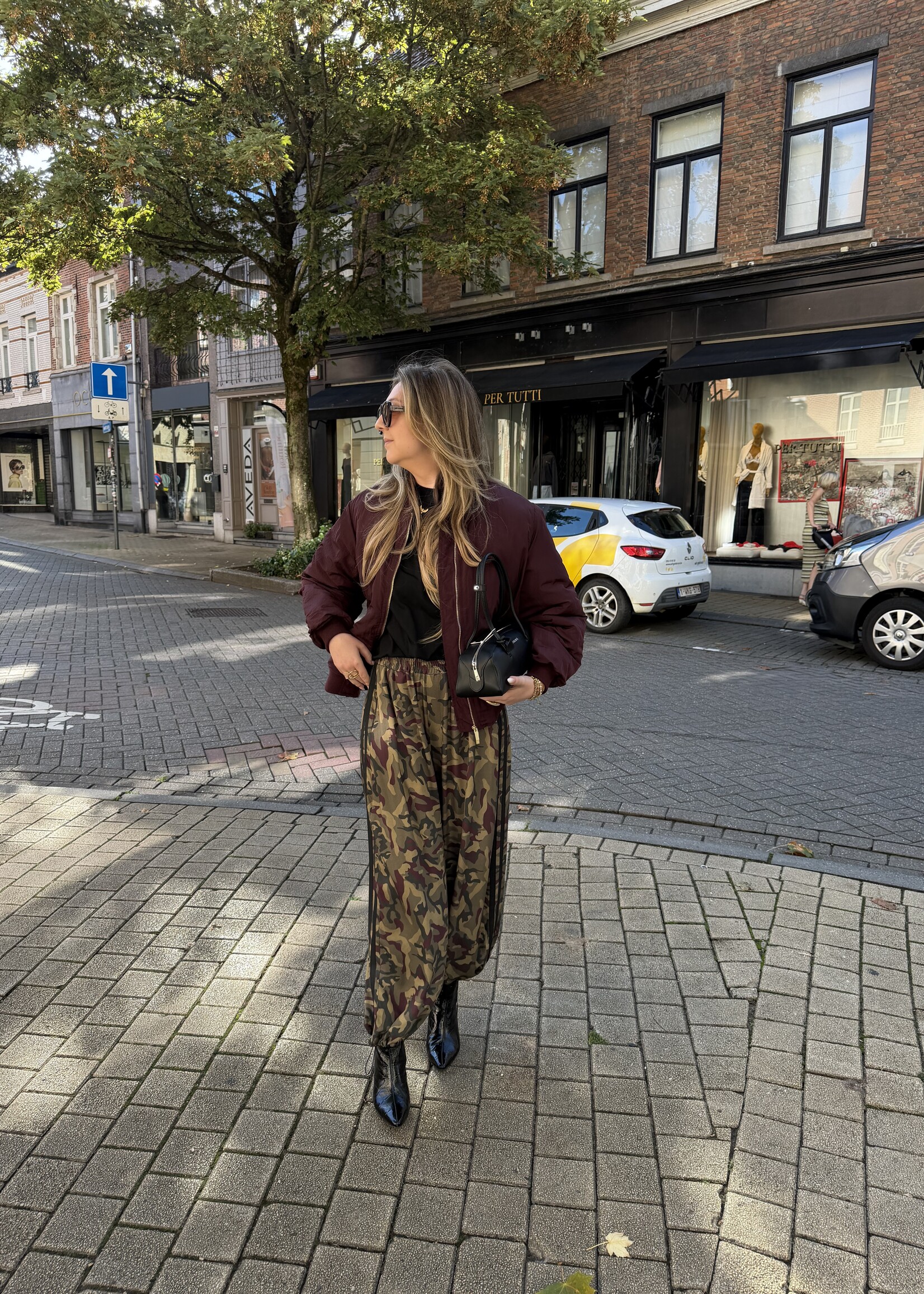 Lina Bomber | Mulberry Wine