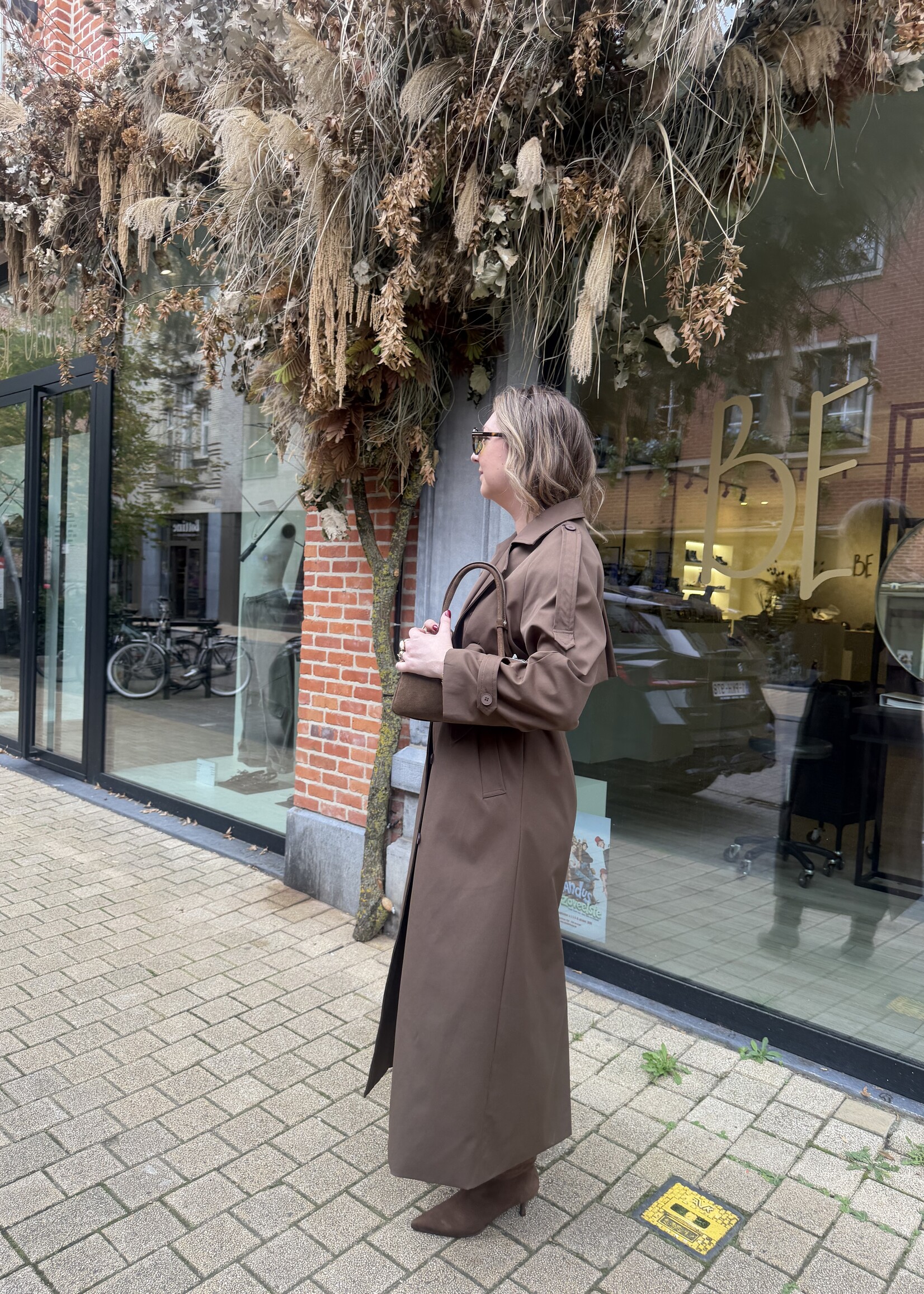 FOREVER IN THE FAST LANE - brown trench coat