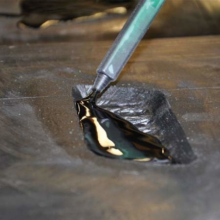 2-Komponenten Reparatur­material für Trans­port­bänder und indu­strielle Gummi­materialien