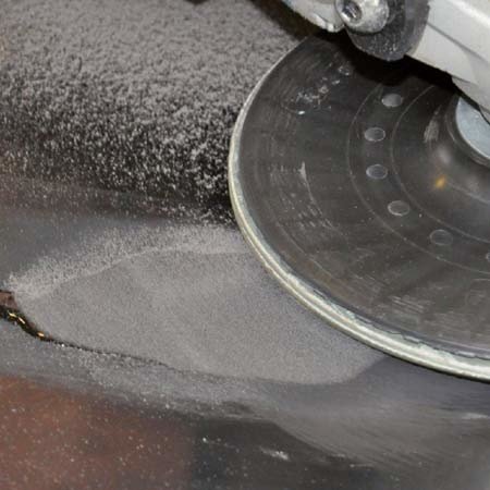 2-component repair material for conveyor belts and industrial rubber