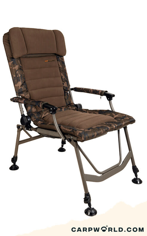Fox Fox Super Deluxe Recliner Chair • Carpworld.com