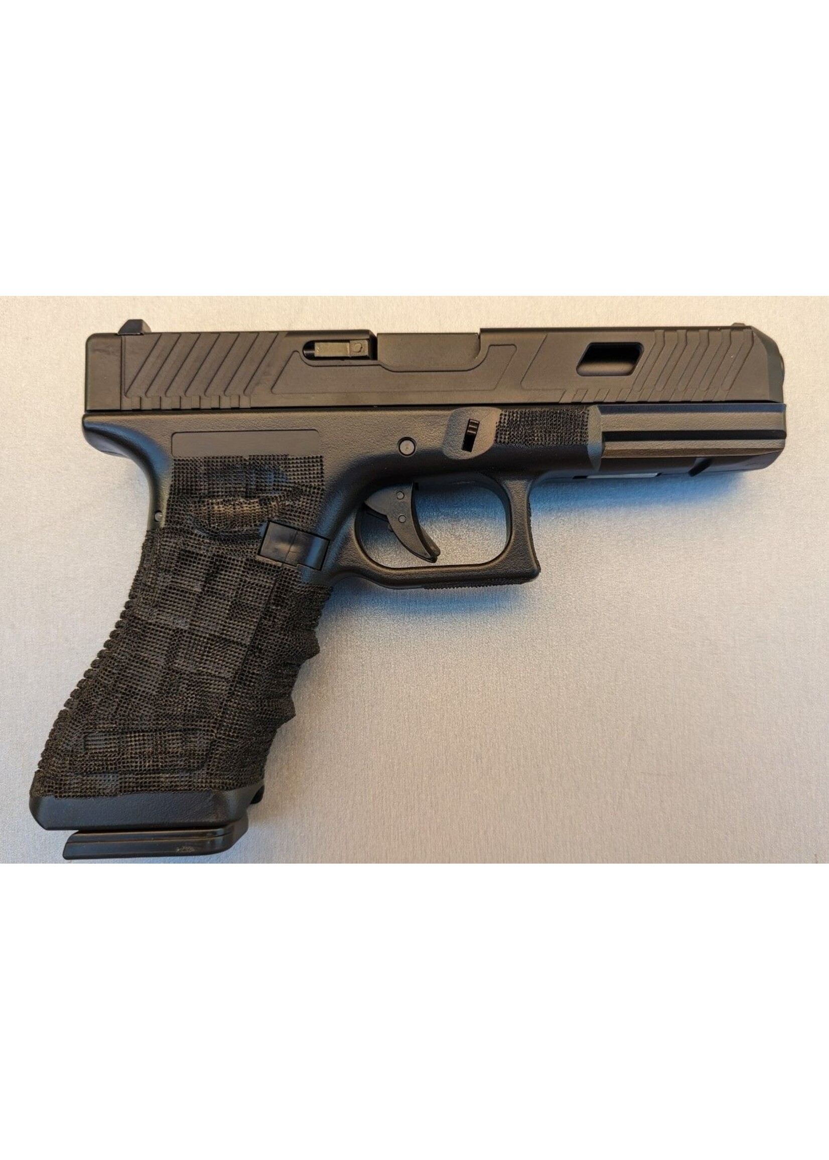 huntsman Huntsman Tactical H17 TT Custom Gas Blowback Pistol (Metal Slide - Polymer Frame - Black)