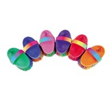 Kinderbürste fest aus Plastik hergestellt