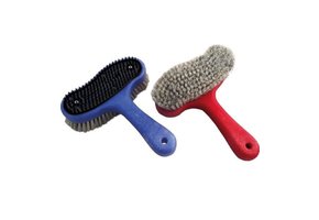 therapy brush Putzi