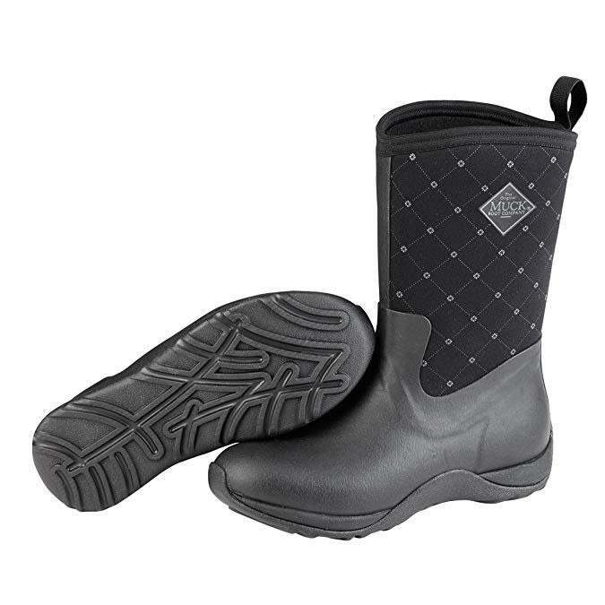 Arctic Weekend outdoor boot with an anatomically shaped EVA sole