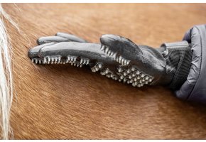 Poetshandschoenen verharen