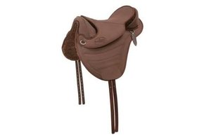 Cheyenne Dry Tex - all-round treeless saddle plastic