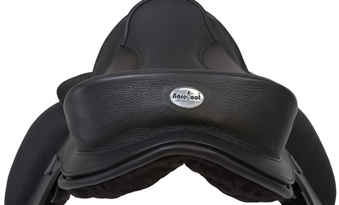 Merlyn - short dressage saddle leather
