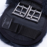 Anatomical lambskin girth soft