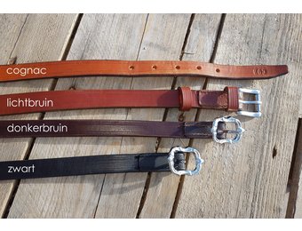 Schmalle Zügel mit Schnalle