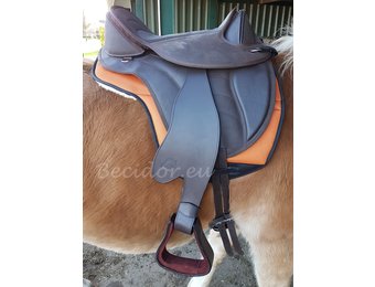 Testzadel Courville maat M