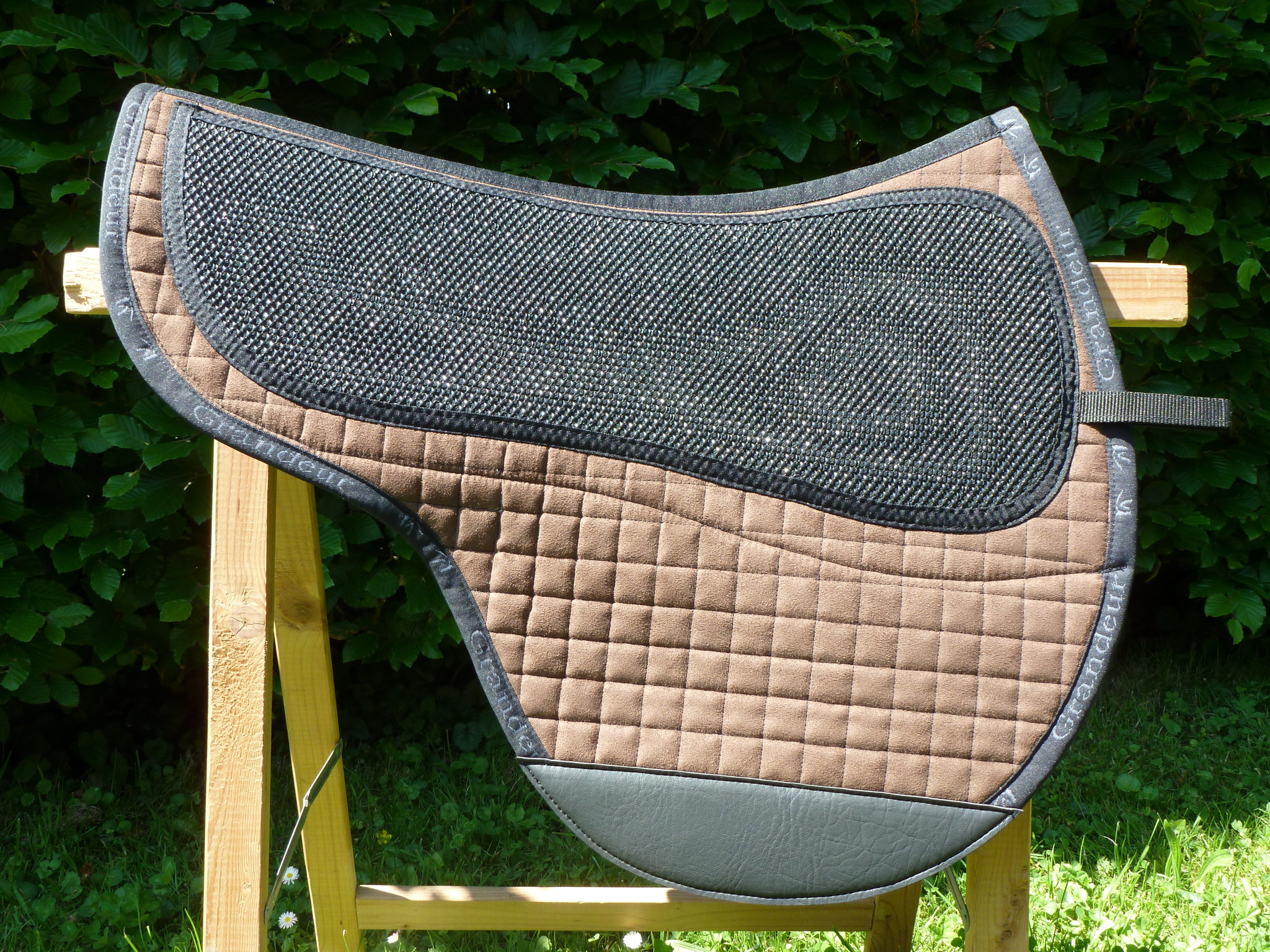 Sattelform Pad fur Einlagen - maßgeschneidert