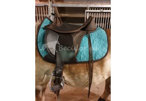 Squareskirt western pad for VS saddle