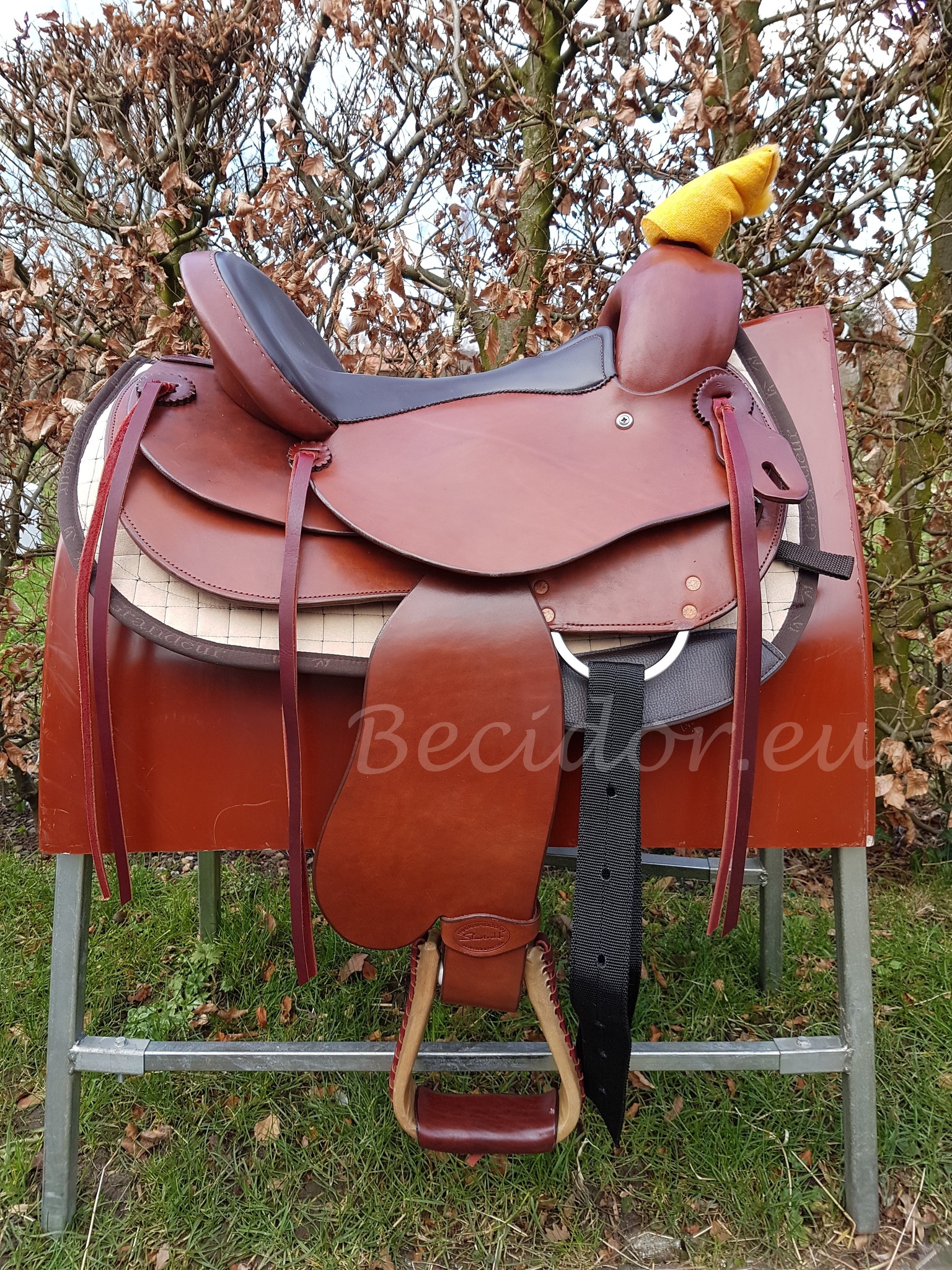 Startrekk Western Classic saddle leather