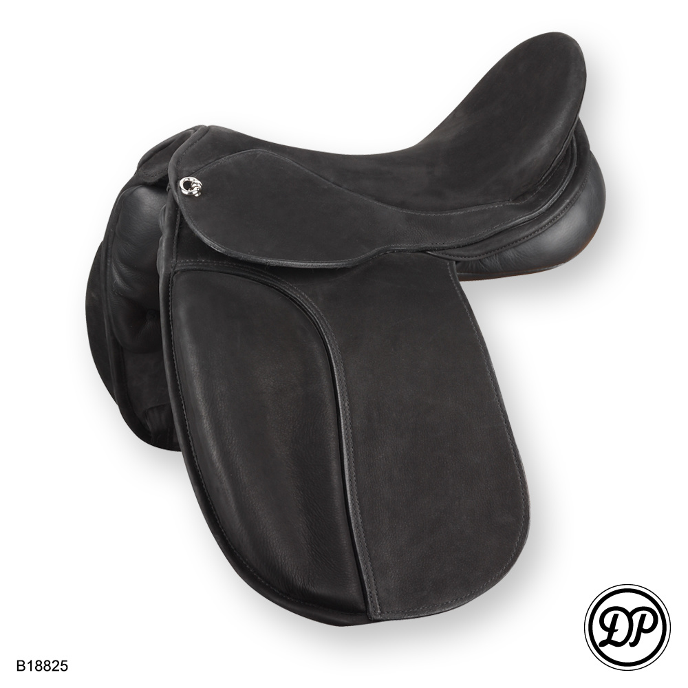 Startrekk Dressage treeless saddle leather