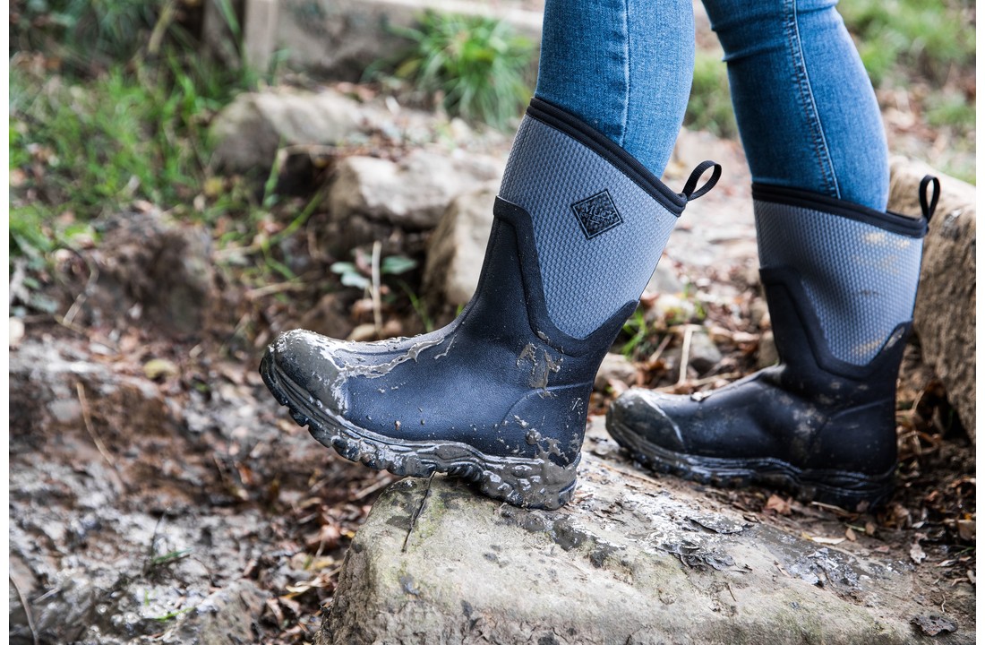 Arctic Sport II Mid dames laarzen zwart/grijs