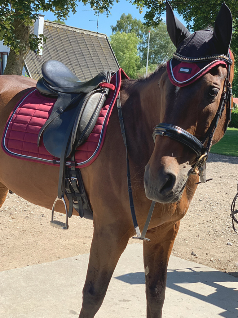 MmBrick Silverline shock absorbing saddle pad