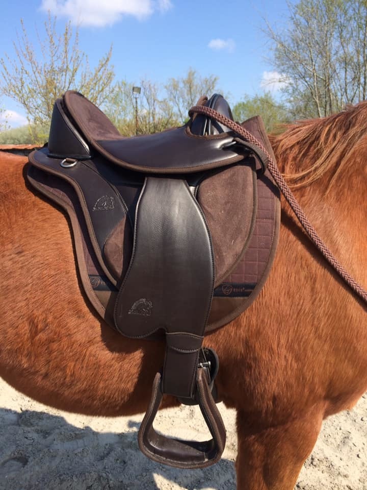 Boomlooszadel pad met inlages Courville Vika boomloos