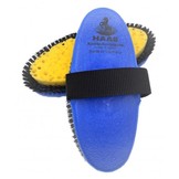 wash brush with sponge made from synthetic material