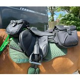 Satteltasche auf dem Rücken