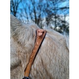 Rose chin crossed bitless bridle with reins