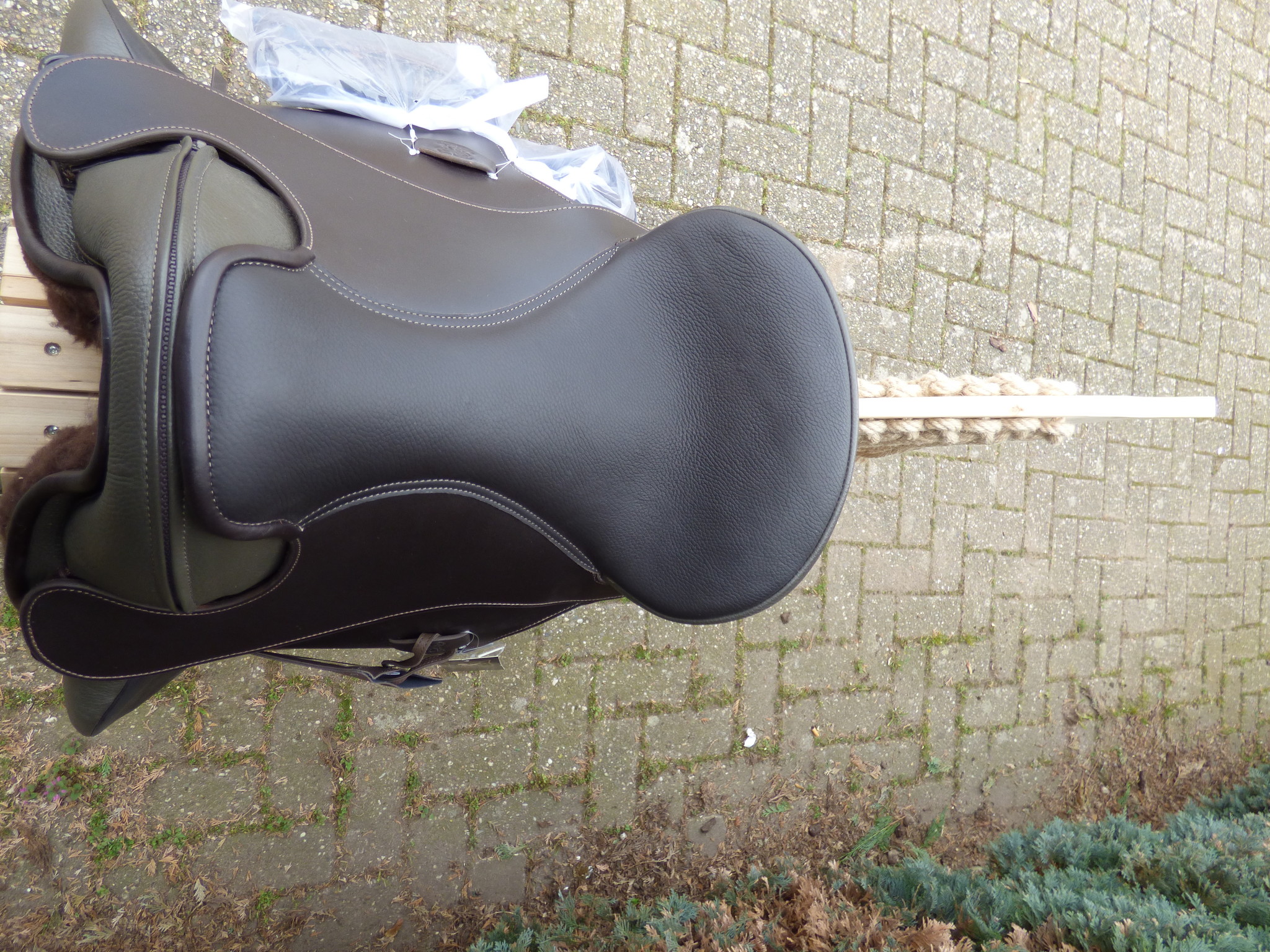 Barefoot Wellington braun Größe 1 mit Bügelriemen