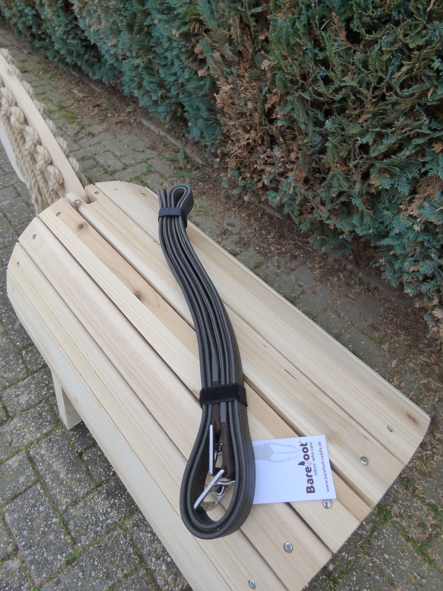 Barefoot Wellington bruin maat 1 met beugelriemen