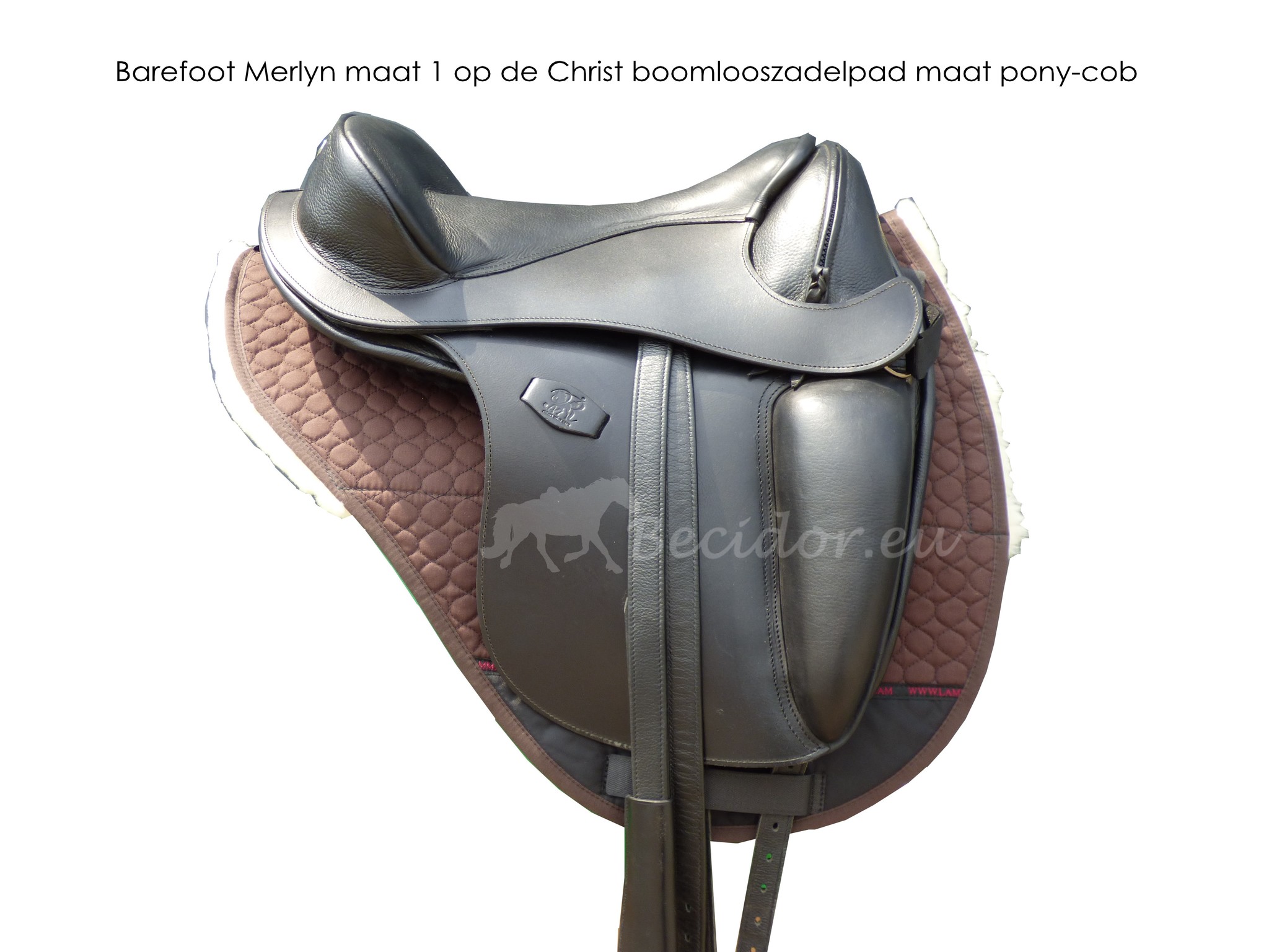 Lambskin treeless saddle pad for inserts soft