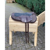 Dressage base without seat