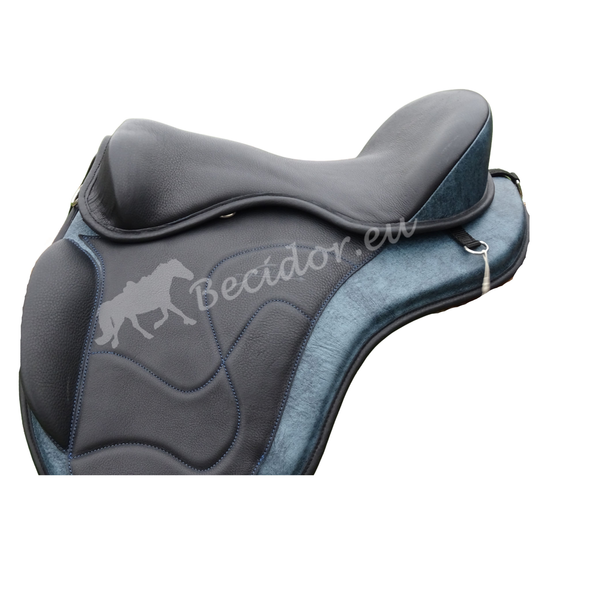 Trail seat without base