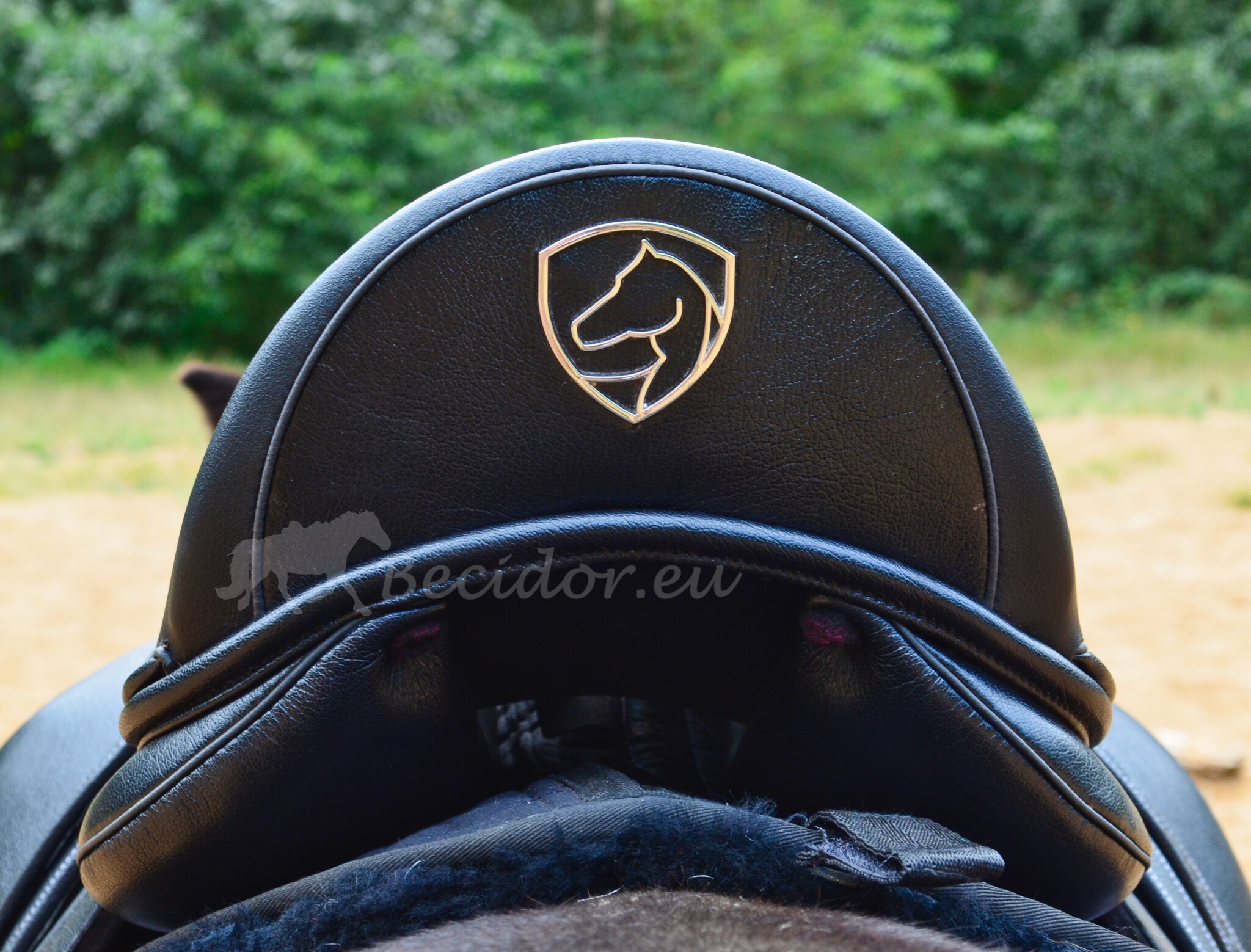 Tudor Child Soft Three dressage saddle synthetic leather