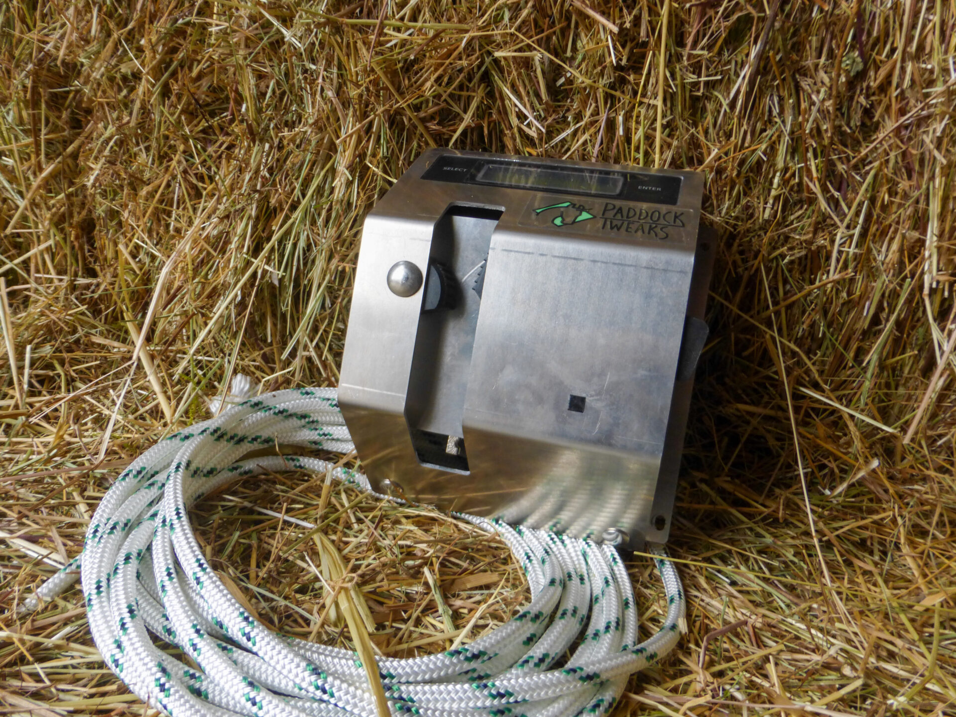 Hayfall automatic hay fall