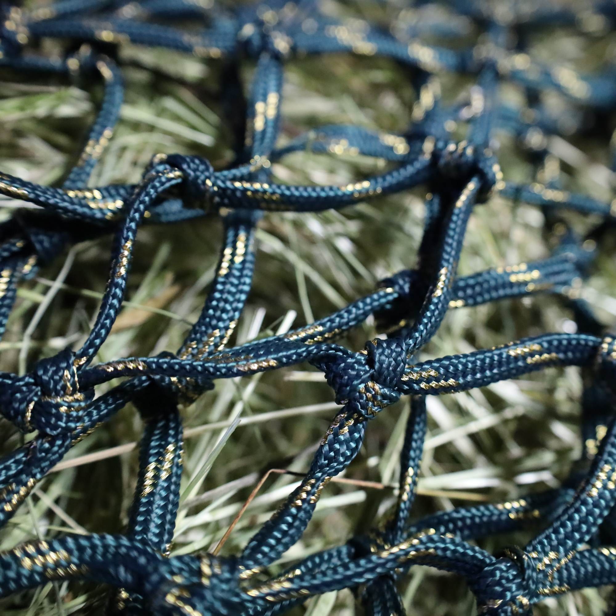 Hay net green glitter 5x5cm