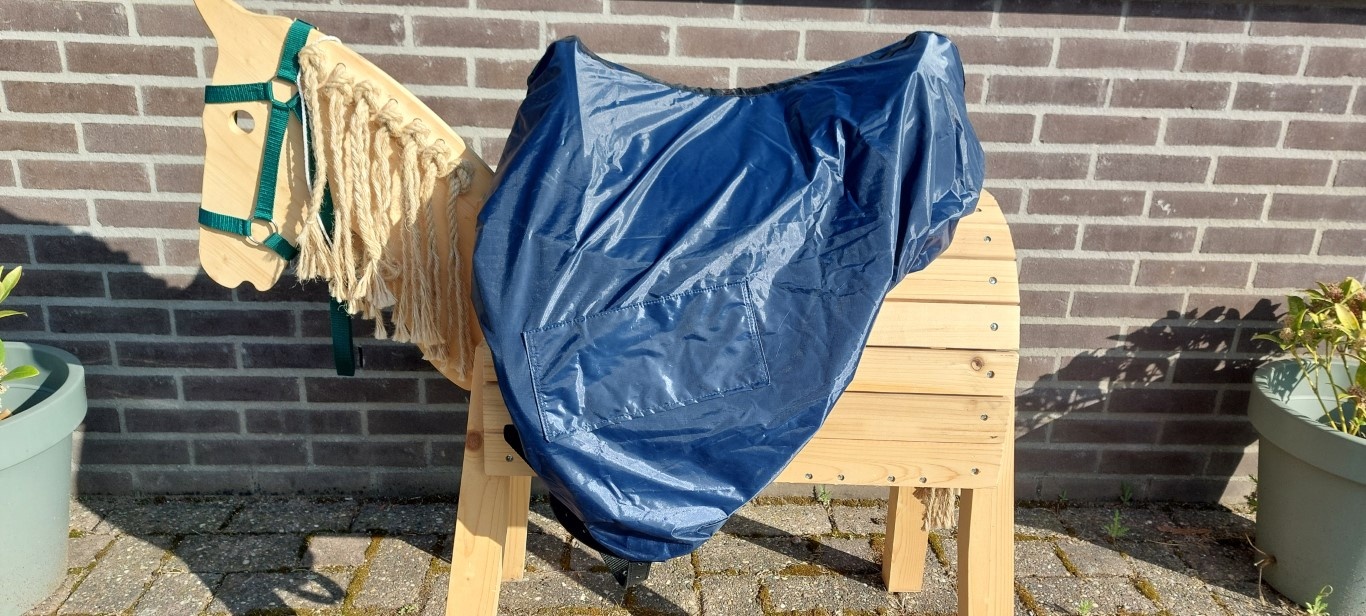 Tweedekans Courville boomlooszadel maat S zwart