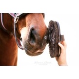 lambskin brush Diva Exlusive for the coat of the horse