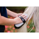 medium-hard brush Brenig Madoc made from synthetic material