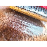 Waschbürste mit Schwamm aus Plastik hergestellt